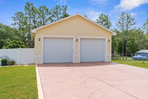 House in Brooksville, Florida 3 bedrooms, 147.71 sq.m. № 1775116 - photo 2