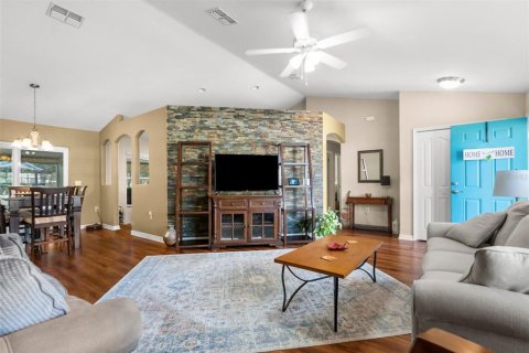 House in Brooksville, Florida 3 bedrooms, 147.71 sq.m. № 1775116 - photo 3