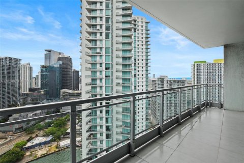 Condo in Miami, Florida, 2 bedrooms  № 2257378 - photo 12