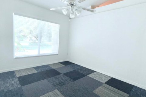 Casa en venta en St. Lucie, Florida, 4 dormitorios, 211.45 m2 № 2382844 - foto 23