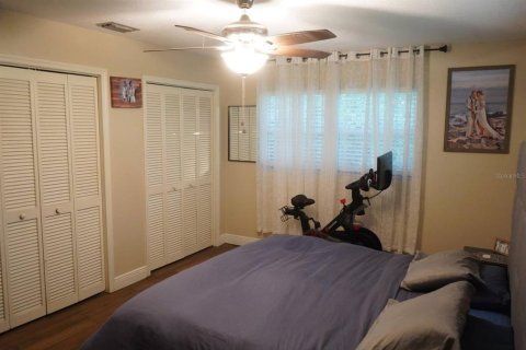 House in Oxford, Florida 4 bedrooms, 165.83 sq.m. № 1855801 - photo 17