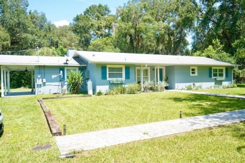 House in Oxford, Florida 4 bedrooms, 165.83 sq.m. № 1855801 - photo 1