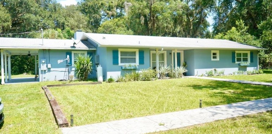 House in Oxford, Florida 4 bedrooms, 165.83 sq.m. № 1855801