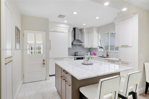Villa ou maison à louer à Miami Shores, Floride: 3 chambres, 259.1 m2 № 2266084 - photo 14