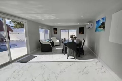 Villa ou maison à vendre à Key Largo, Floride: 3 chambres, 173.91 m2 № 2025235 - photo 13