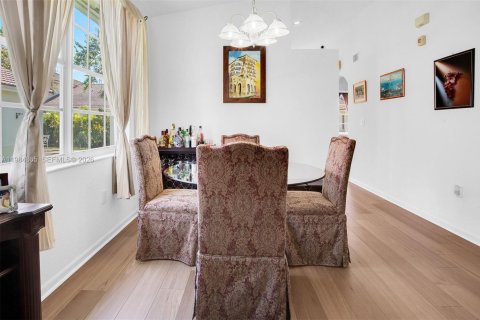 Villa ou maison à louer à Miramar, Floride: 3 chambres, 123 m2 № 2050391 - photo 8