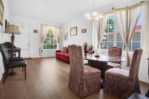 Villa ou maison à louer à Miramar, Floride: 3 chambres, 123 m2 № 2050391 - photo 6