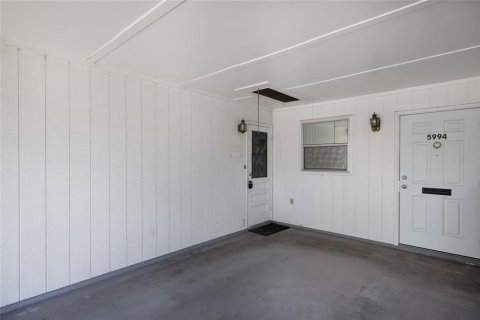 Villa ou maison à vendre à Bradenton, Floride: 2 chambres, 91.51 m2 № 2156299 - photo 3
