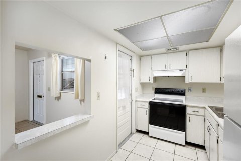 Villa ou maison à vendre à Bradenton, Floride: 2 chambres, 91.51 m2 № 2156299 - photo 14
