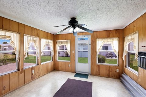 Villa ou maison à vendre à Bradenton, Floride: 2 chambres, 91.51 m2 № 2156299 - photo 9