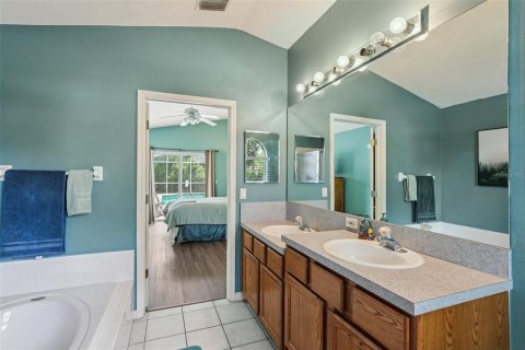 Villa ou maison à vendre à Lutz, Floride: 4 chambres, 188.41 m2 № 1916256 - photo 25