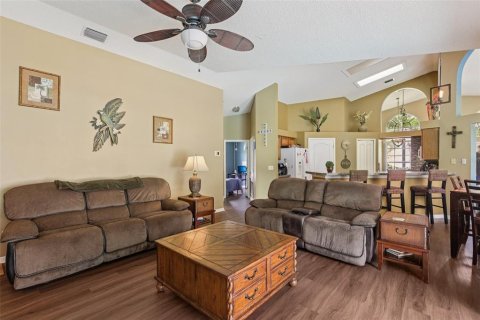 Villa ou maison à vendre à Lutz, Floride: 4 chambres, 188.41 m2 № 1916256 - photo 10