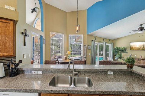 Villa ou maison à vendre à Lutz, Floride: 4 chambres, 188.41 m2 № 1916256 - photo 19