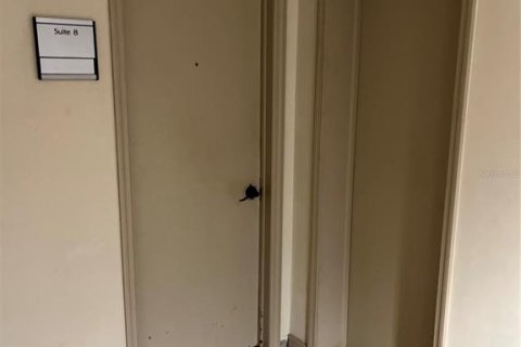 Снять в аренду коммерческую недвижимость в Гейнсвилл, Флорида 98.01м2, № 2118698 - фото 4