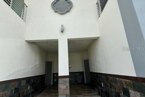Adosado en alquiler en Davenport, Florida, 3 dormitorios, 211.91 m2 № 1826166 - foto 2