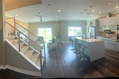 Adosado en alquiler en Davenport, Florida, 3 dormitorios, 211.91 m2 № 1826166 - foto 12