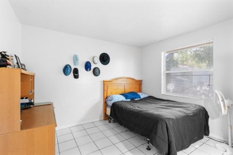 Commercial property in Pompano Beach, Florida 224.08 sq.m. № 2382824 - photo 16
