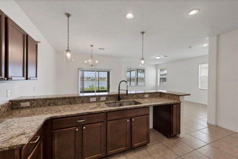 Casa en venta en Ruskin, Florida, 3 dormitorios, 171.4 m2 № 1905017 - foto 4