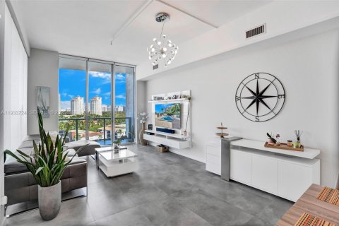 Copropriété à louer à Aventura, Floride: 3 chambres, 126.53 m2 № 1991994 - photo 4