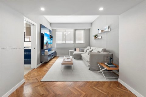 Condominio en alquiler en Key Biscayne, Florida, 3 dormitorios, 215.81 m2 № 2054270 - foto 28