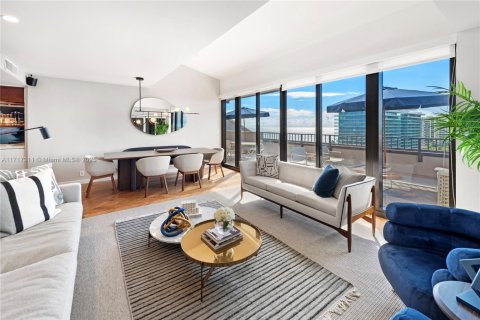 Condominio en Key Biscayne, Florida, 3 dormitorios  № 2054270