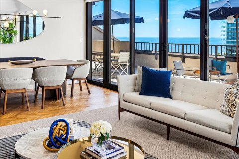 Condominio en alquiler en Key Biscayne, Florida, 3 dormitorios, 215.81 m2 № 2054270 - foto 9