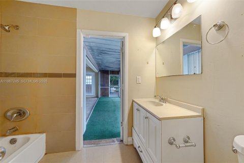 Купить виллу или дом в Мирамар, Флорида 3 спальни, 163.04м2, № 2028776 - фото 22
