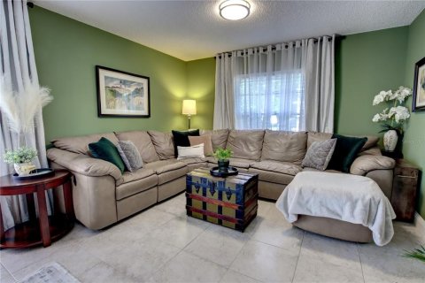 House in Lake Mary, Florida 4 bedrooms, 201.04 sq.m. № 1821484 - photo 23