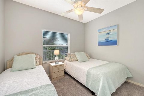 Condo in Sarasota, Florida, 2 bedrooms № 2206575 - photo 27