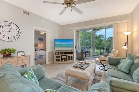 Condo in Sarasota, Florida, 2 bedrooms № 2206575 - photo 15