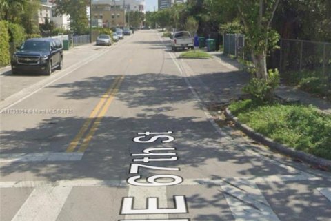 Land in Miami, Florida № 1864011 - photo 2