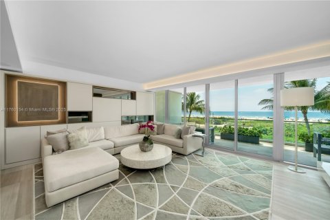 Condominio en venta en Miami Beach, Florida, 4 dormitorios, 347.92 m2 № 1979857 - foto 21