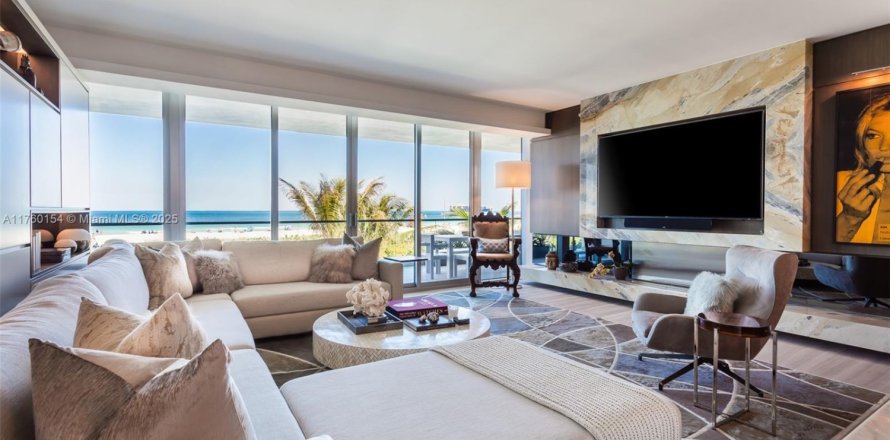 Condominio en Miami Beach, Florida, 4 dormitorios  № 1979857