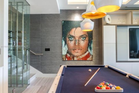 Condominio en venta en Miami Beach, Florida, 4 dormitorios, 347.92 m2 № 1979857 - foto 13