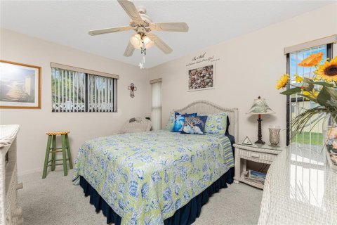House in Englewood, Florida 2 bedrooms, 142.23 sq.m. № 1734573 - photo 28