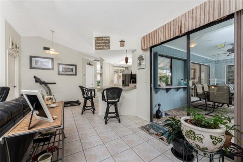 House in Englewood, Florida 2 bedrooms, 142.23 sq.m. № 1734573 - photo 20