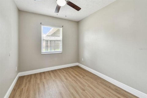 Villa ou maison à vendre à Seffner, Floride: 4 chambres, 130.06 m2 № 1795059 - photo 30