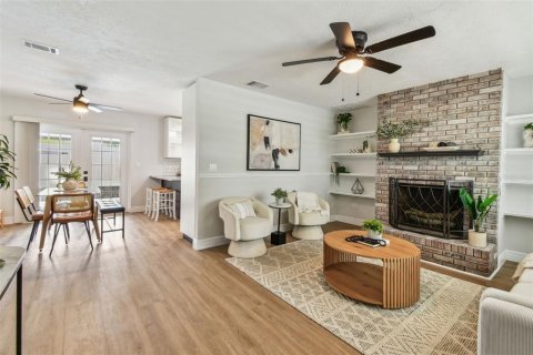 Villa ou maison à vendre à Seffner, Floride: 4 chambres, 130.06 m2 № 1795059 - photo 9
