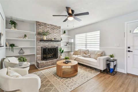 Villa ou maison à vendre à Seffner, Floride: 4 chambres, 130.06 m2 № 1795059 - photo 10