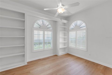 House in Sarasota, Florida 3 bedrooms, 186.55 sq.m. № 1798340 - photo 21