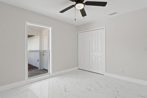 House in Apollo Beach, Florida 3 bedrooms, 147.71 sq.m. № 1760273 - photo 6