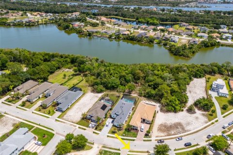 House in Palm Coast, Florida 3 bedrooms, 222.13 sq.m. № 2100699 - photo 8