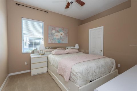 House in Palm Coast, Florida 3 bedrooms, 222.13 sq.m. № 2100699 - photo 29