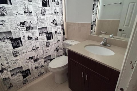 Villa ou maison à louer à Miami, Floride: 3 chambres, 127.46 m2 № 1965711 - photo 28