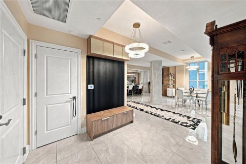 Condominio en venta en Tampa, Florida, 2 dormitorios, 244.89 m2 № 2413423 - foto 4