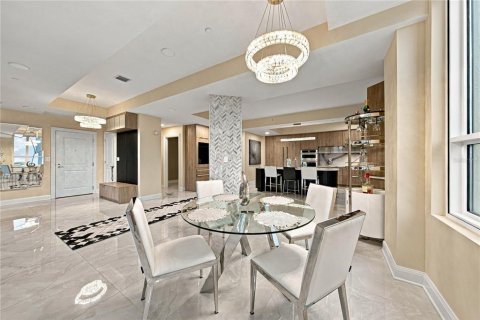 Condominio en venta en Tampa, Florida, 2 dormitorios, 244.89 m2 № 2413423 - foto 18