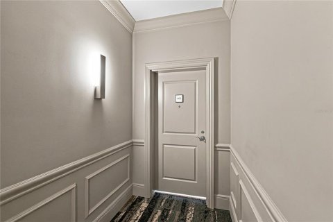 Condominio en venta en Tampa, Florida, 2 dormitorios, 244.89 m2 № 2413423 - foto 2