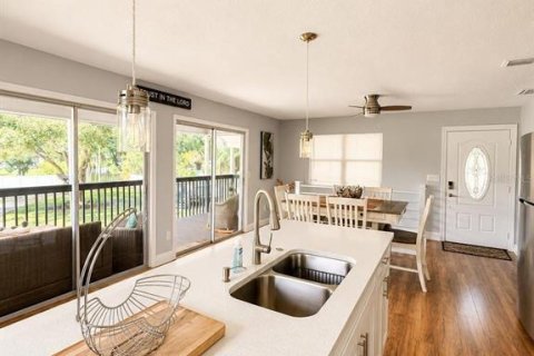Villa ou maison à vendre à Lutz, Floride: 3 chambres, 142.7 m2 № 2219762 - photo 9