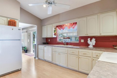 House in Sun City Center, Florida 3 bedrooms, 205.13 sq.m. № 1808025 - photo 13