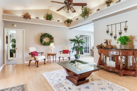 House in Sun City Center, Florida 3 bedrooms, 205.13 sq.m. № 1808025 - photo 10